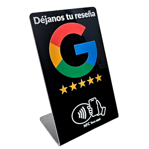 Stand acrílico con NFC para reseñas de Google · Stand sin personalización de logo en el soporte.